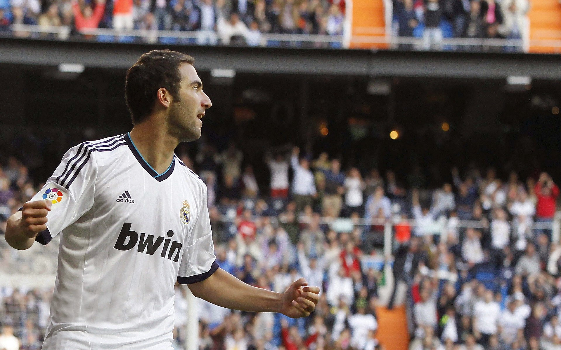 国王单节拉开广厦队,戈贝尔成为关键先生